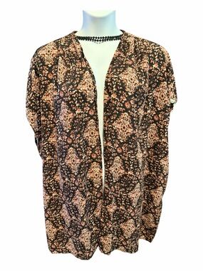 Maurices Black and Pink Floral Kimono Tunic